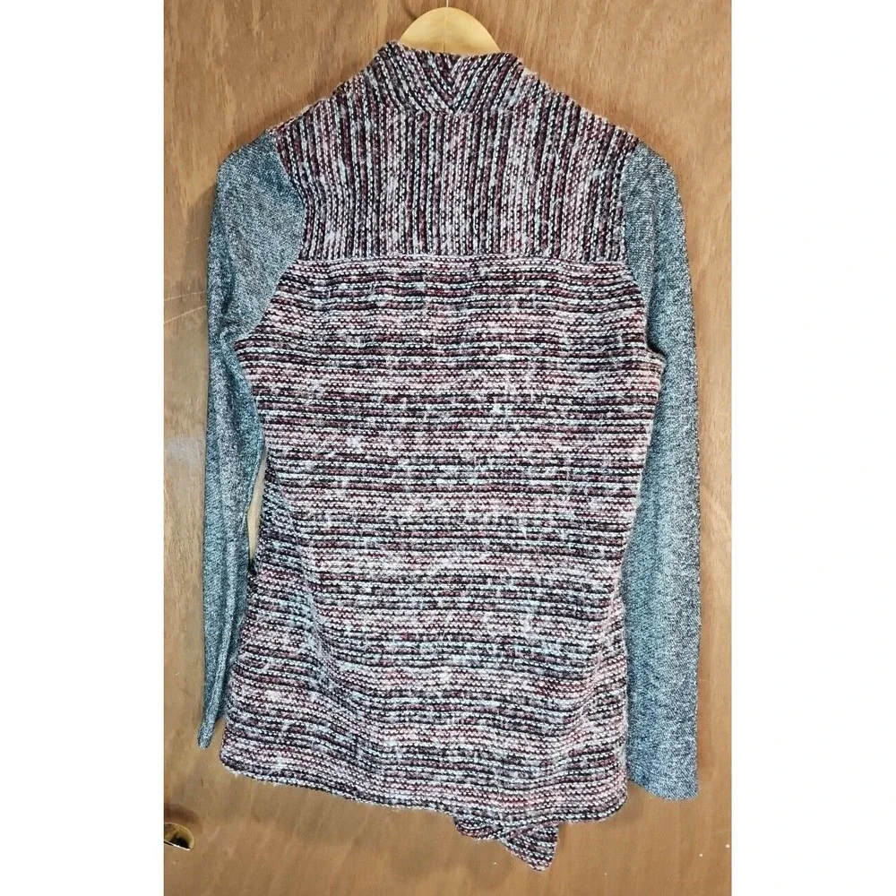 Lucky Brand Cardigan Size W/Sm Sweater Gray Red Open Front Cardigan Western *EUC - Picture 4 of 16